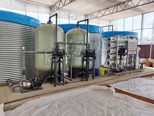 ɽ��ʡ��ͬ��ĳ�߲˷Nֲ���؆μ����B͸����